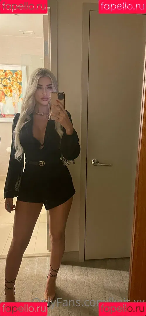 kait.xx Onlyfans Photo Gallery 
