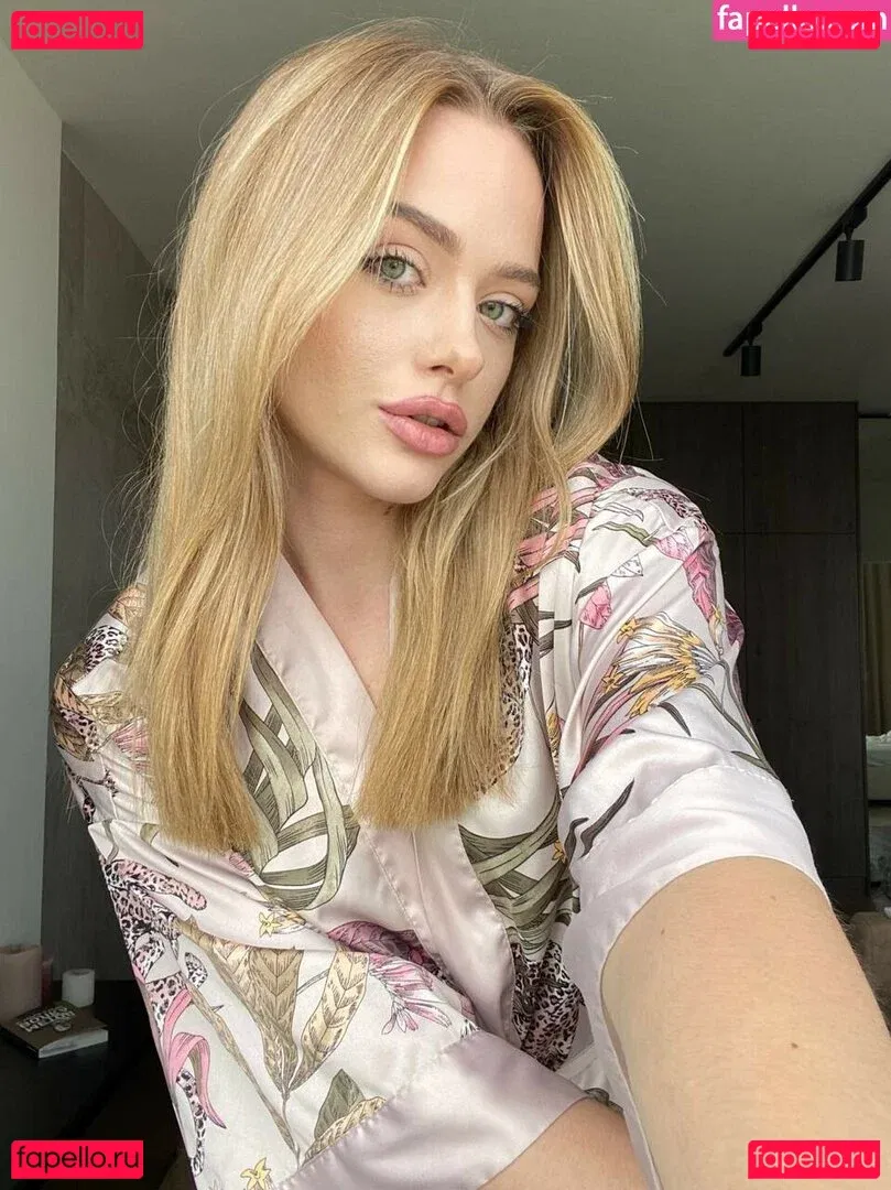 sirenalips Onlyfans Photo Gallery 