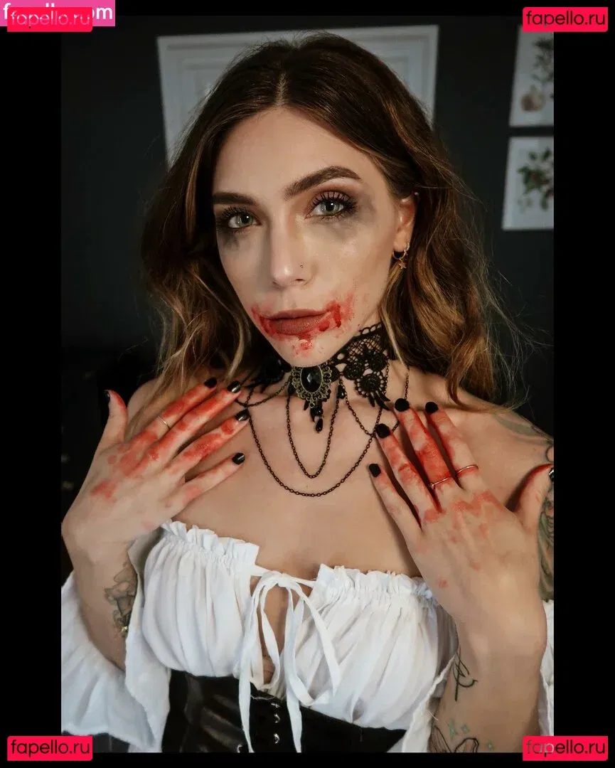 Vavandvoa Onlyfans Photo Gallery 