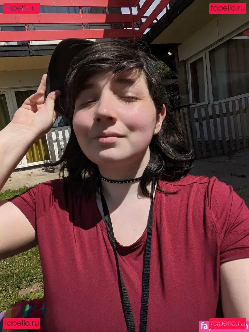 MCSmallyy Onlyfans Photo Gallery 