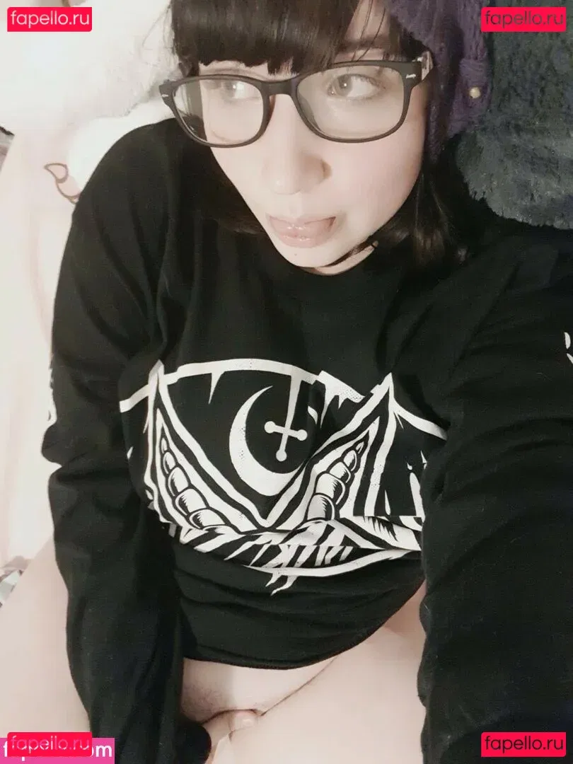 MCSmallyy Onlyfans Photo Gallery 