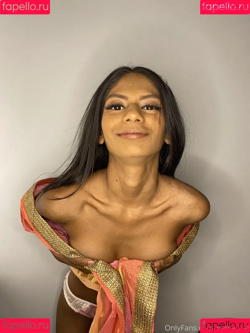 natsabrat Onlyfans Photo Gallery 