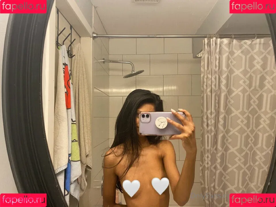 natsabrat Onlyfans Photo Gallery 