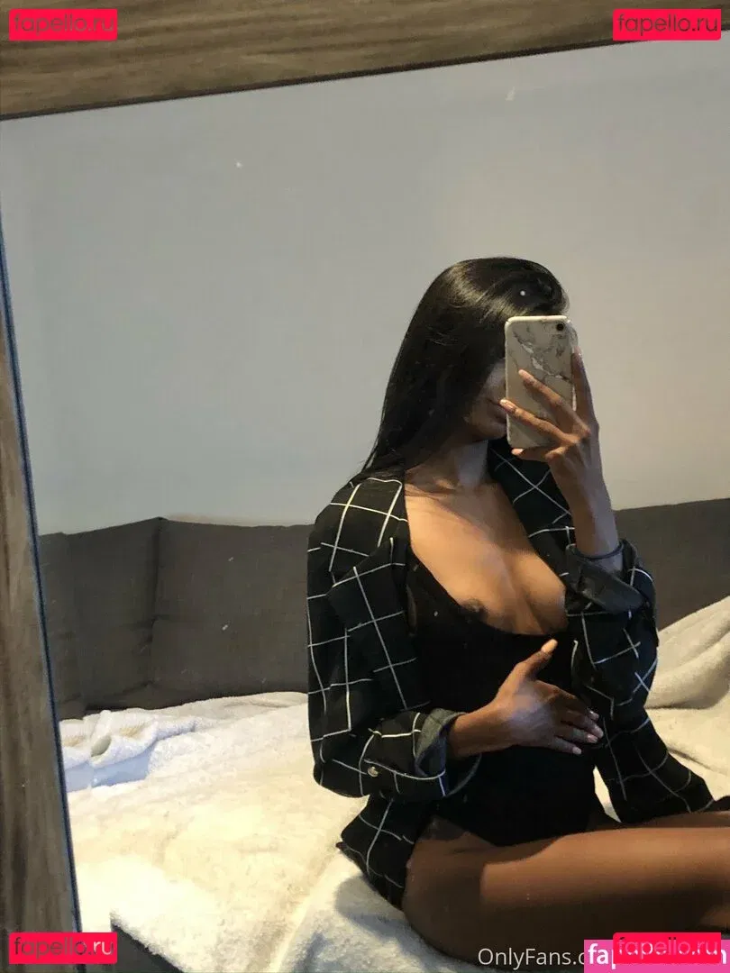 natsabrat Onlyfans Photo Gallery 