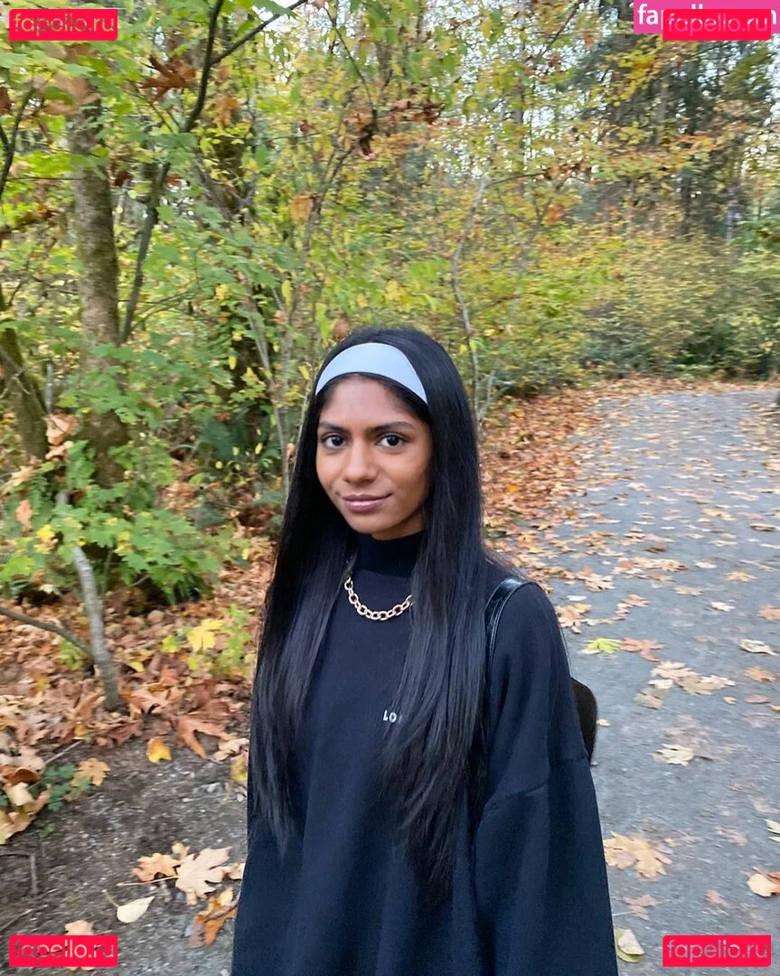 natsabrat Onlyfans Photo Gallery 