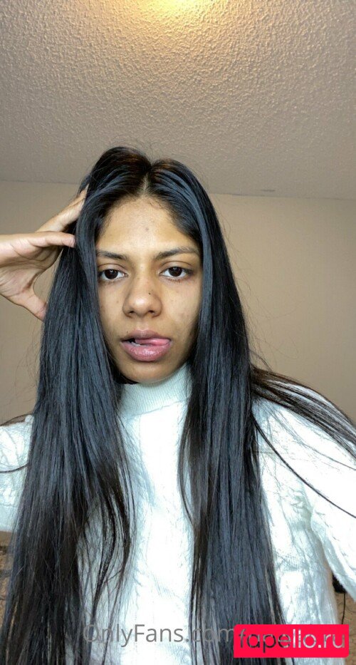 natsabrat Onlyfans Photo Gallery 