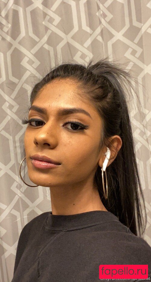 natsabrat Onlyfans Photo Gallery 