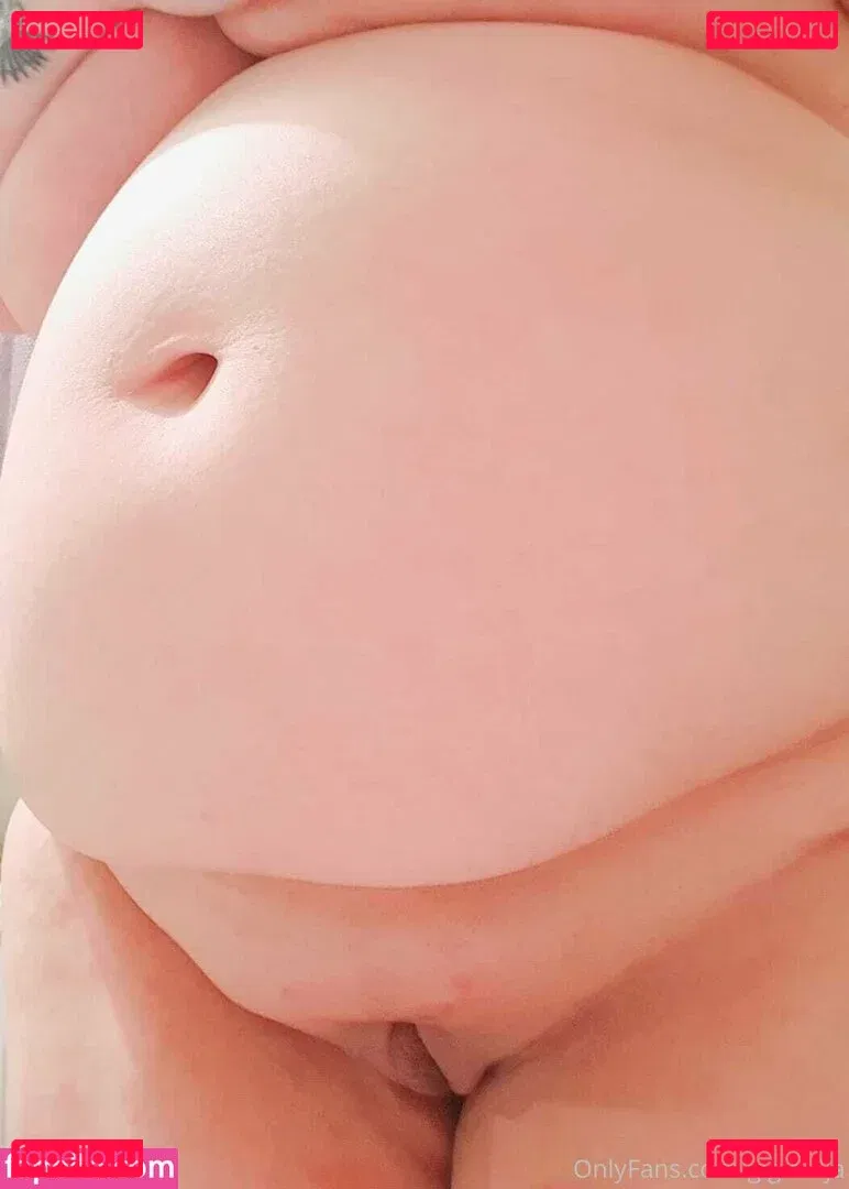 GiGi Onlyfans Photo Gallery 