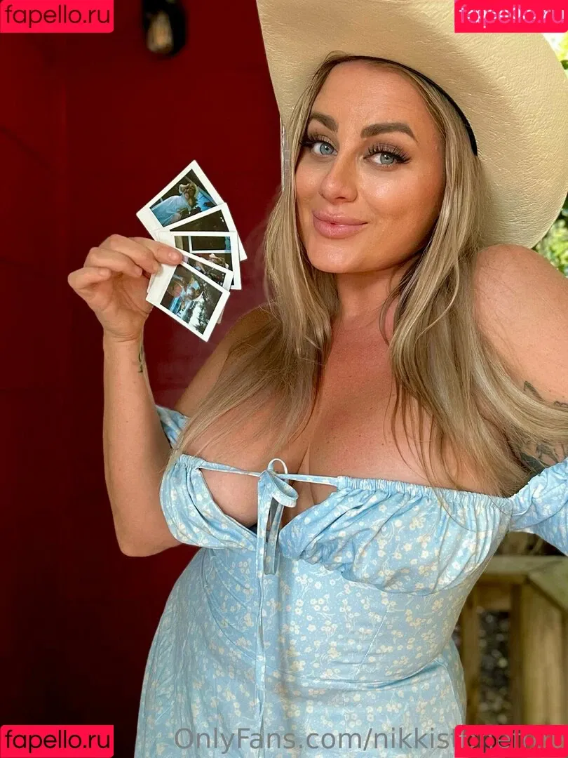 nikkistonefree Onlyfans Photo Gallery 