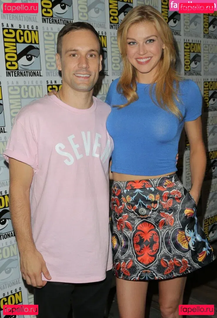 Adrianne Palicki Onlyfans Photo Gallery 