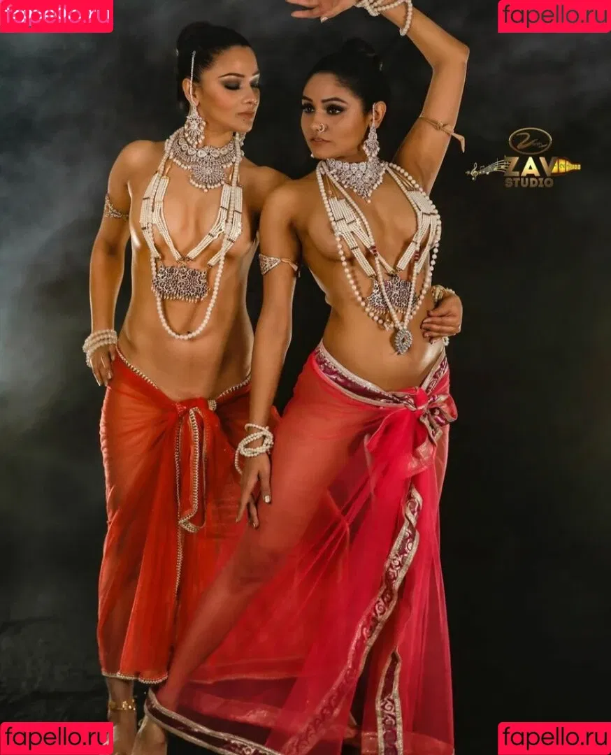 Namrata Malla Onlyfans Photo Gallery 