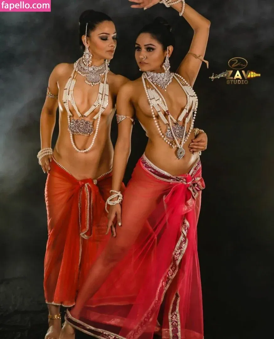 Namrata Malla Onlyfans Photo Gallery 