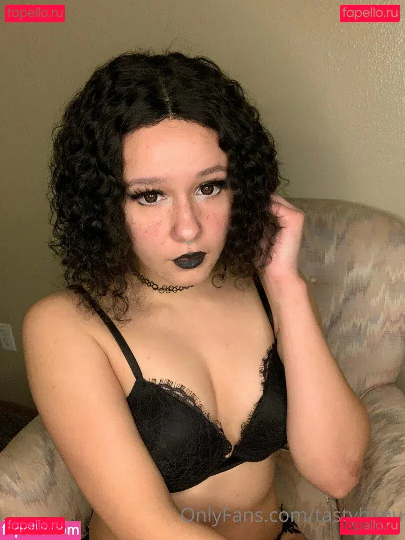 tastybijou Onlyfans Photo Gallery 