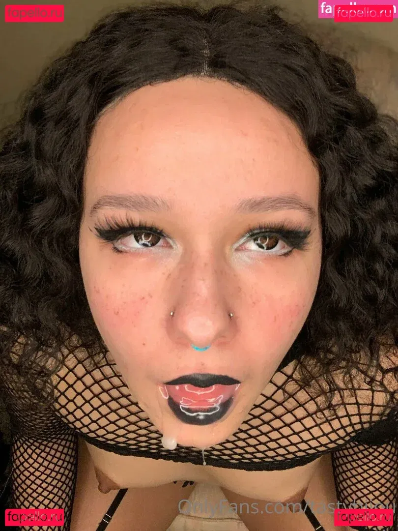 tastybijou Onlyfans Photo Gallery 
