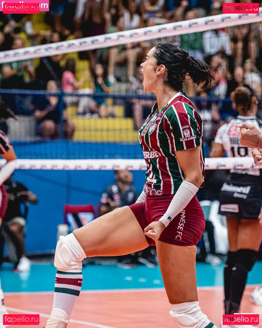 Lara Nobre Onlyfans Photo Gallery 