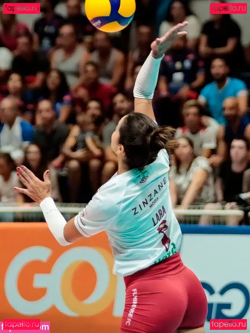 Lara Nobre Onlyfans Photo Gallery 