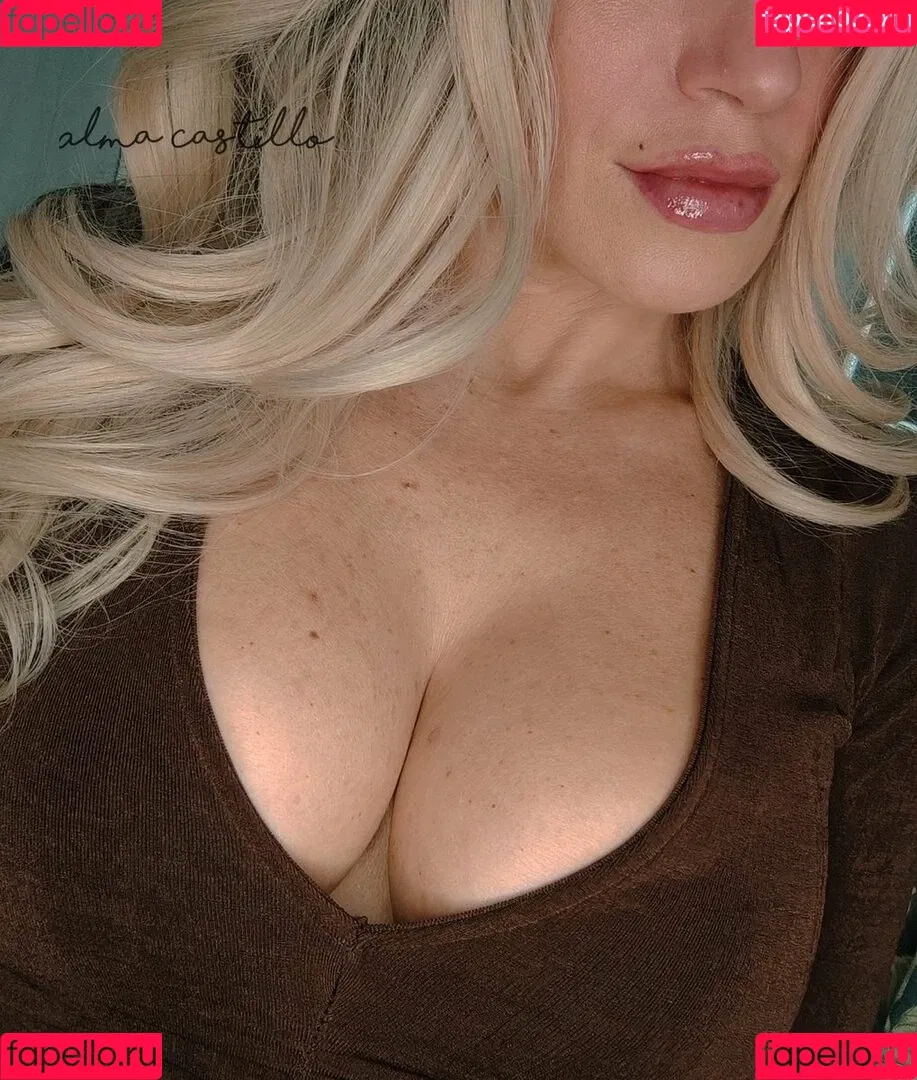 Alma Castillo Onlyfans Photo Gallery 