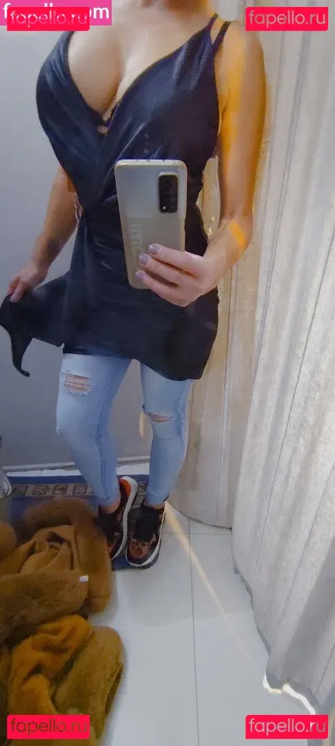 Alma Castillo Onlyfans Photo Gallery 