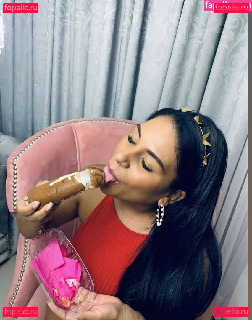 Alma Castillo Onlyfans Photo Gallery 