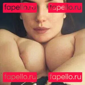 karolinaaemm Onlyfans Photo Gallery 