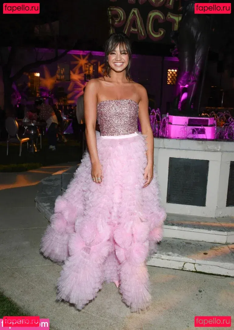 Peyton Elizabeth Lee Onlyfans Photo Gallery 