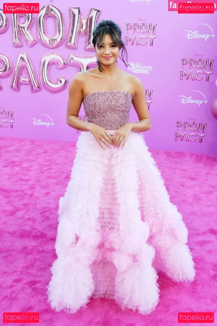 Peyton Elizabeth Lee Onlyfans Photo Gallery 