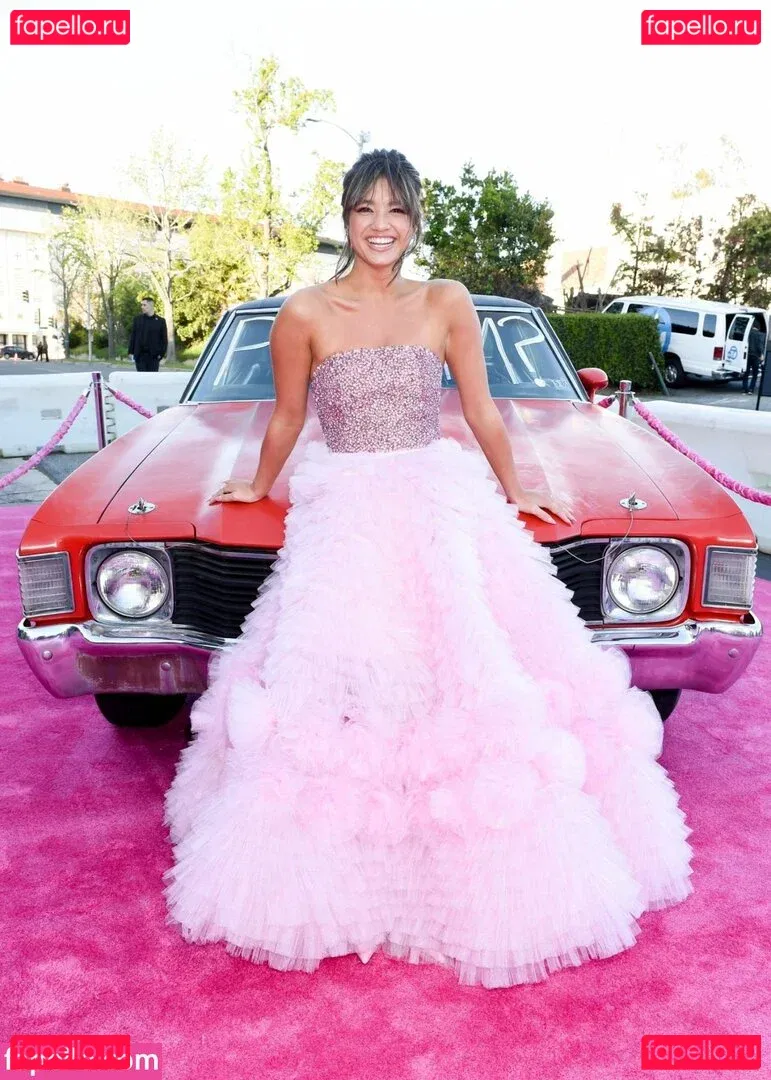 Peyton Elizabeth Lee Onlyfans Photo Gallery 