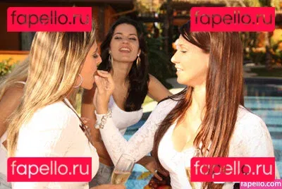 Michelle Poligamia Onlyfans Photo Gallery 