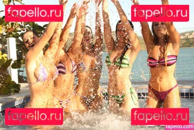 Michelle Poligamia Onlyfans Photo Gallery 