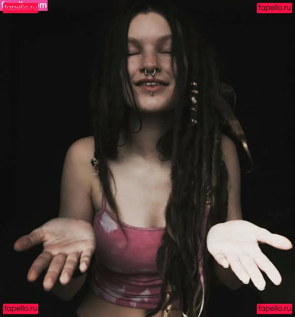 Ett.tta Onlyfans Photo Gallery 