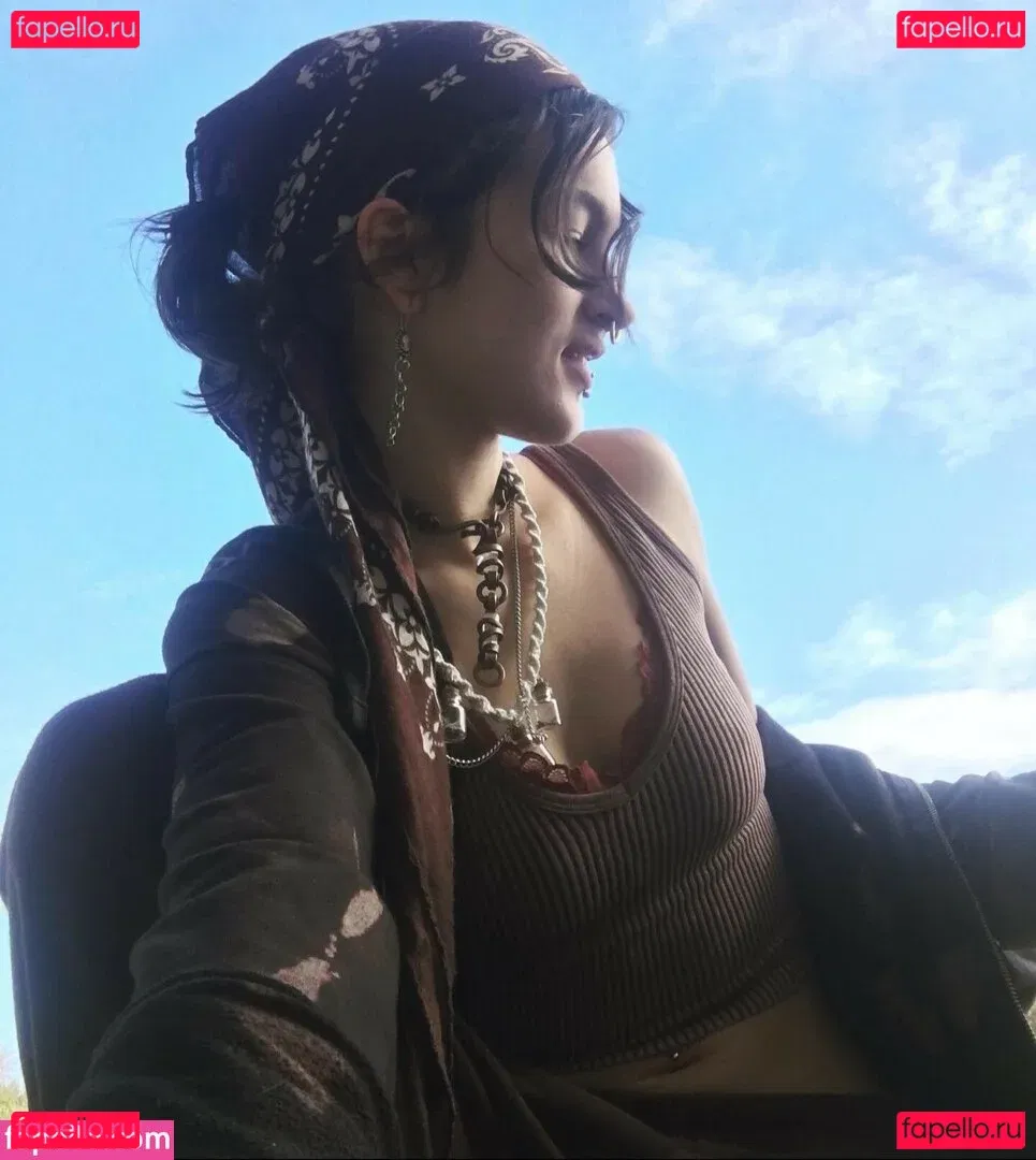 Ett.tta Onlyfans Photo Gallery 