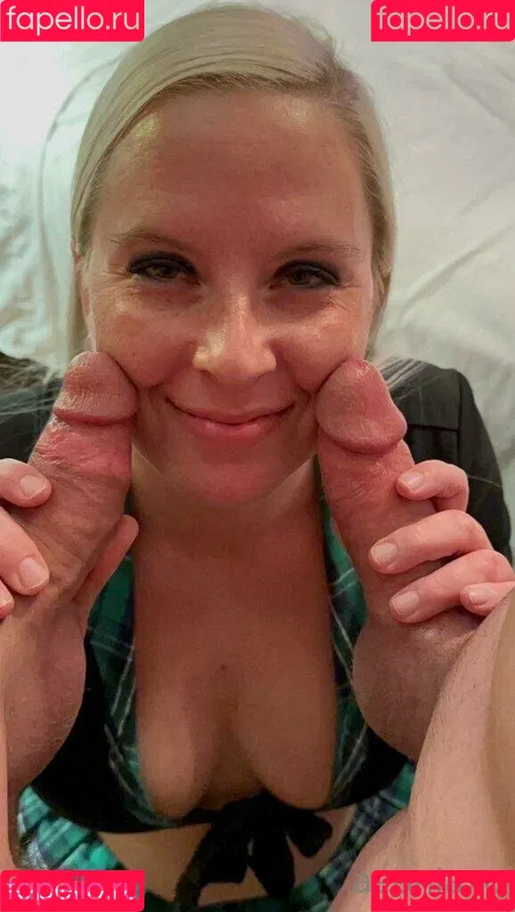 Thesexyvee Onlyfans Photo Gallery 