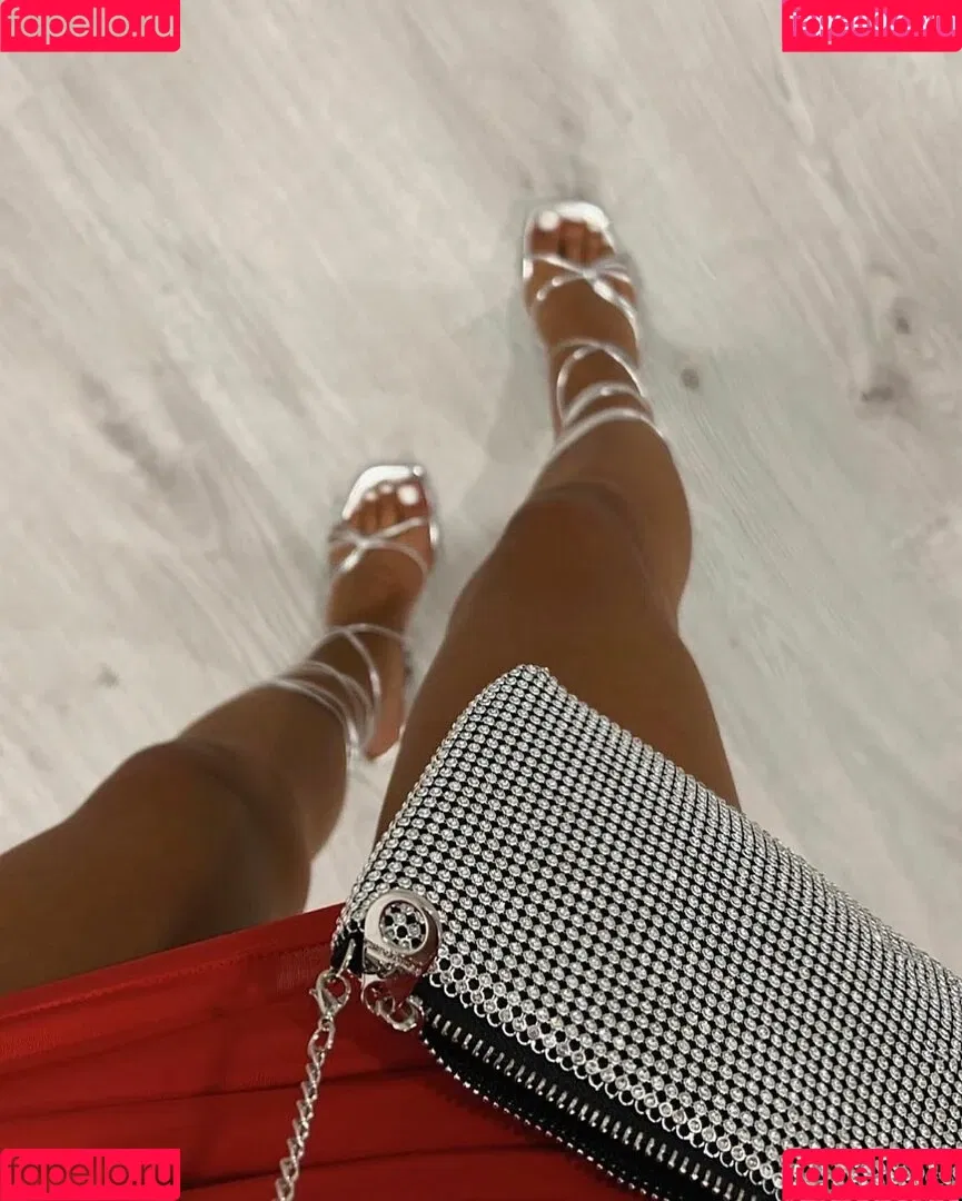 deborategomes Onlyfans Photo Gallery 