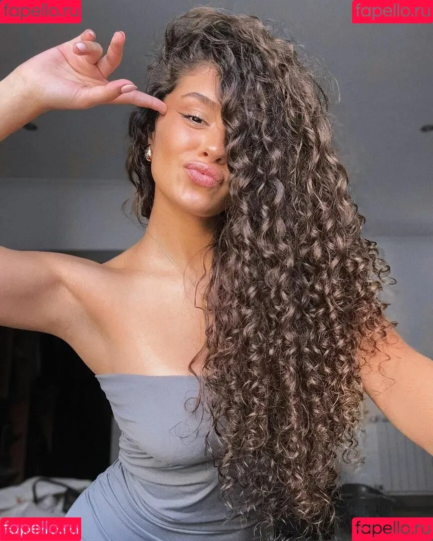 deborategomes Onlyfans Photo Gallery 