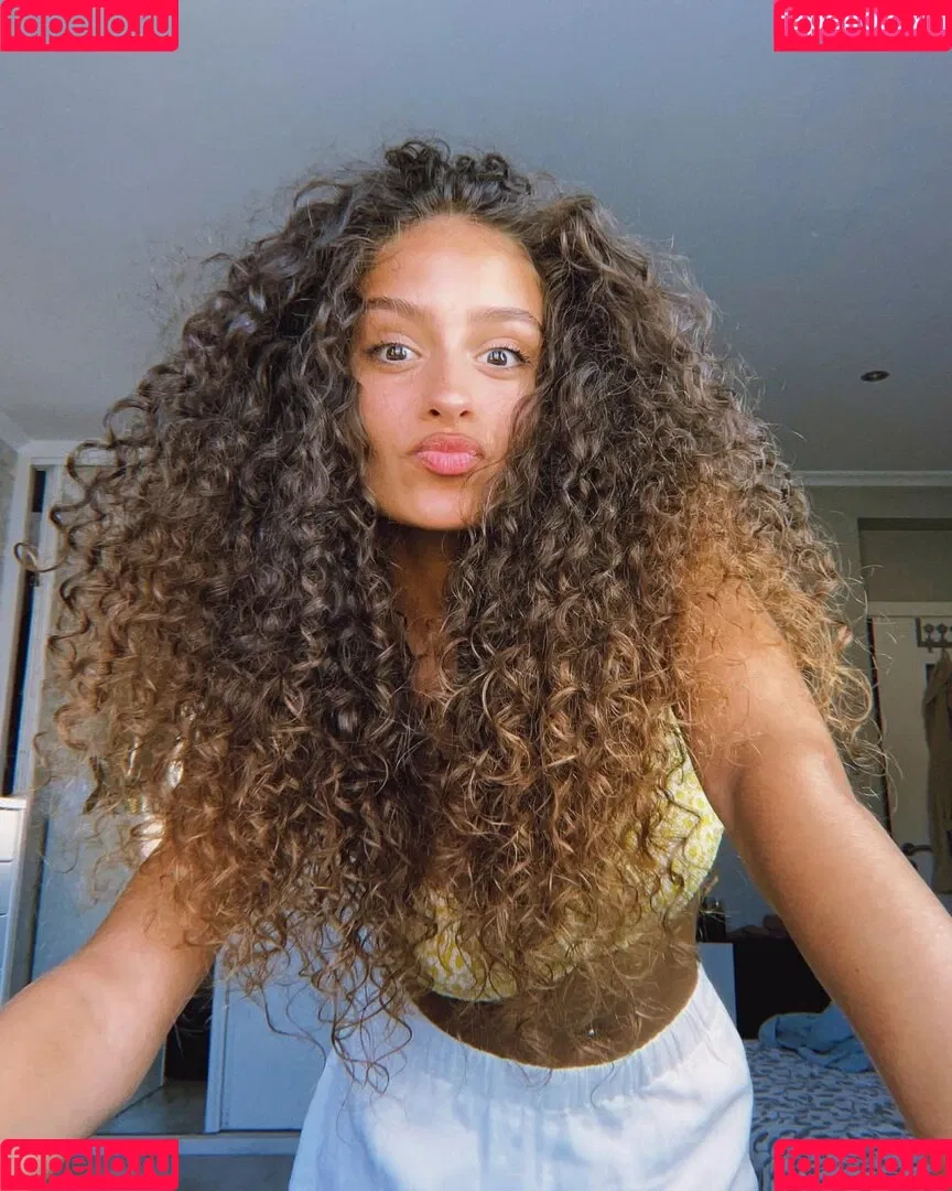 deborategomes Onlyfans Photo Gallery 