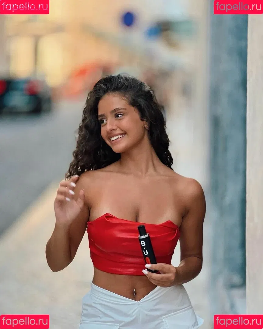 deborategomes Onlyfans Photo Gallery 