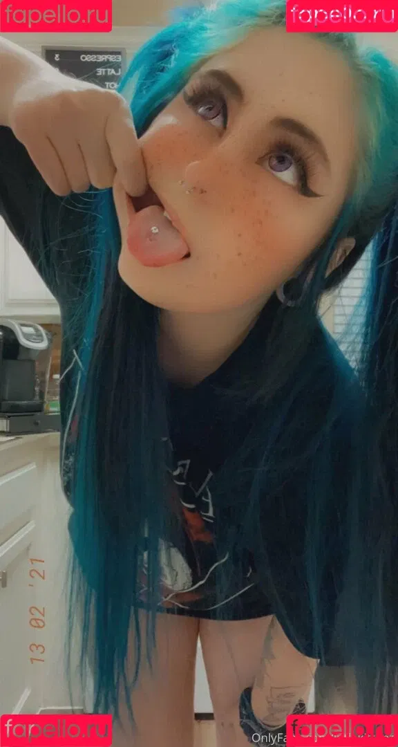 littlekittenn Onlyfans Photo Gallery 