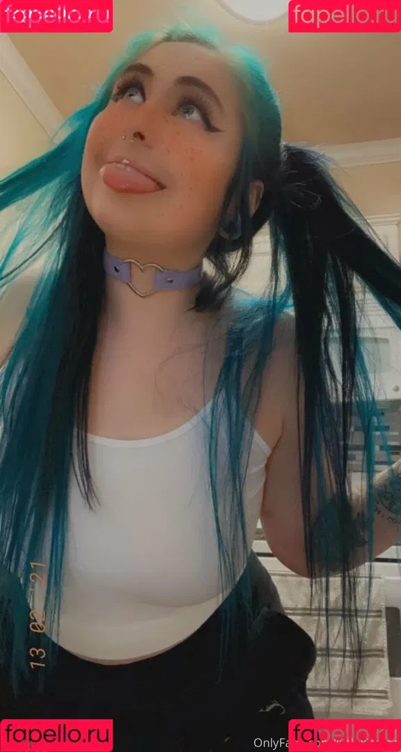 littlekittenn Onlyfans Photo Gallery 