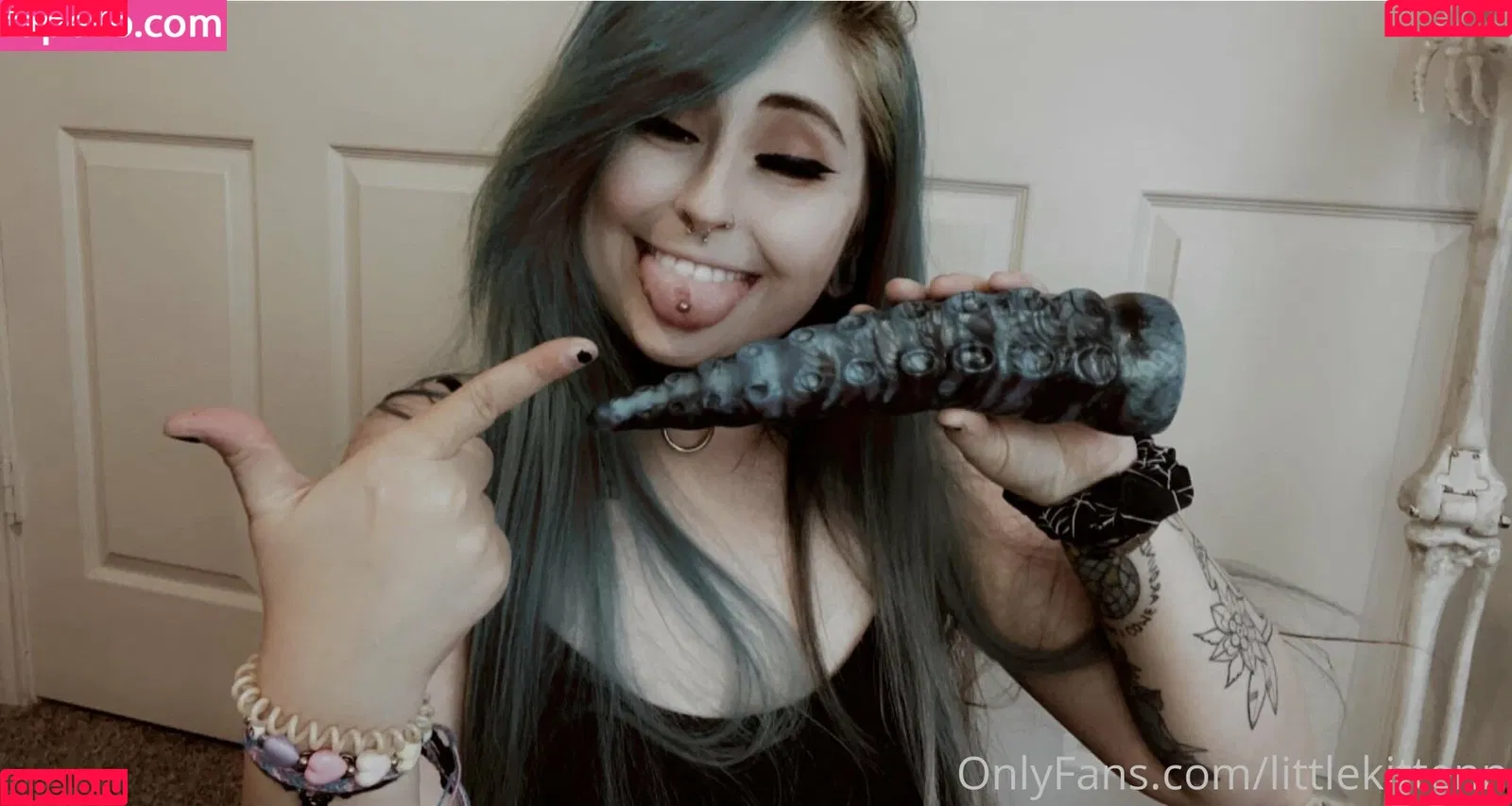 littlekittenn Onlyfans Photo Gallery 