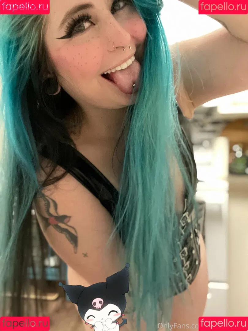 littlekittenn Onlyfans Photo Gallery 