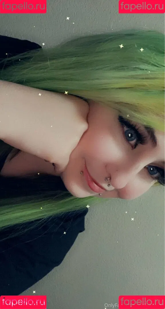 littlekittenn Onlyfans Photo Gallery 