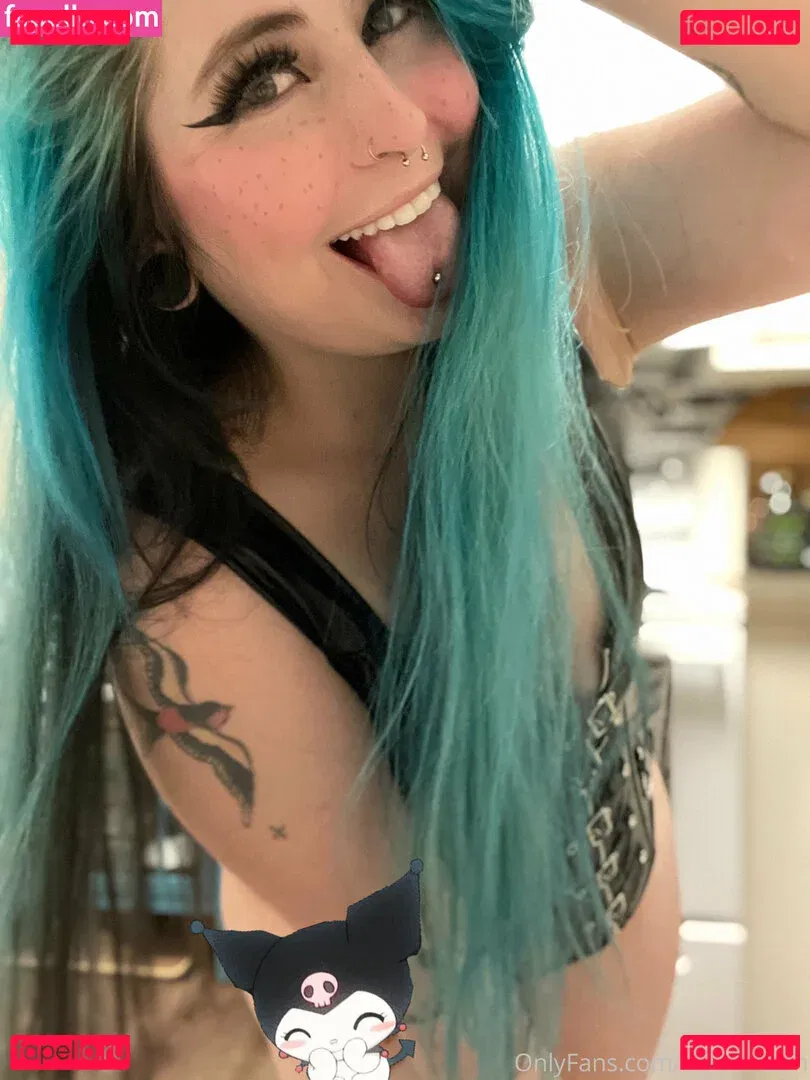 littlekittenn Onlyfans Photo Gallery 