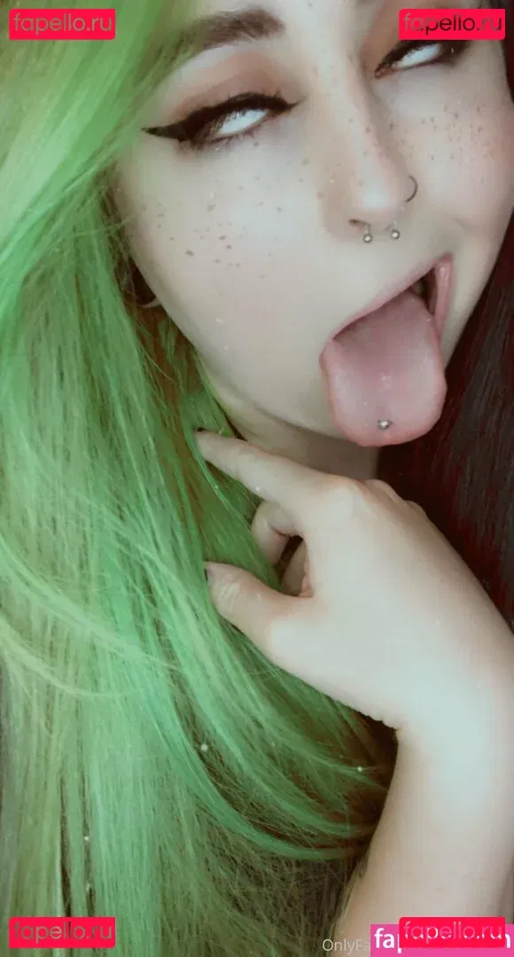 littlekittenn Onlyfans Photo Gallery 