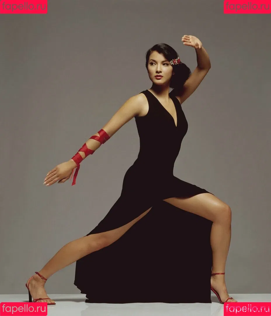Kelly Hu Onlyfans Photo Gallery 