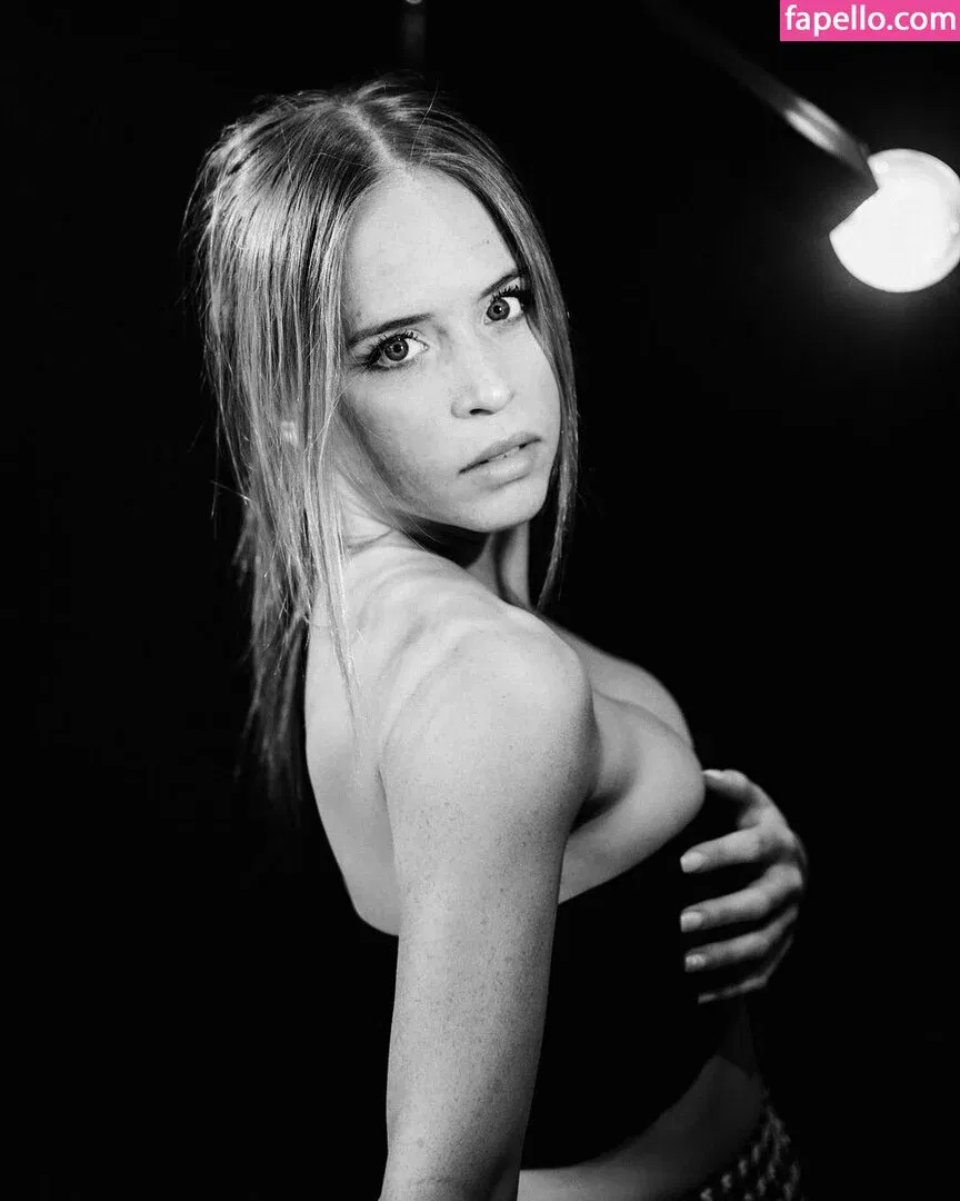 Ryann Shane Onlyfans Photo Gallery 