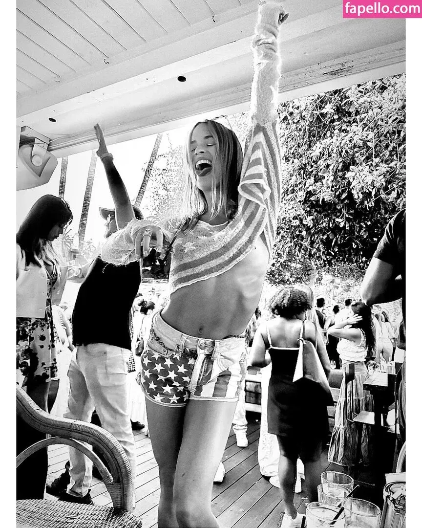 Ryann Shane Onlyfans Photo Gallery 