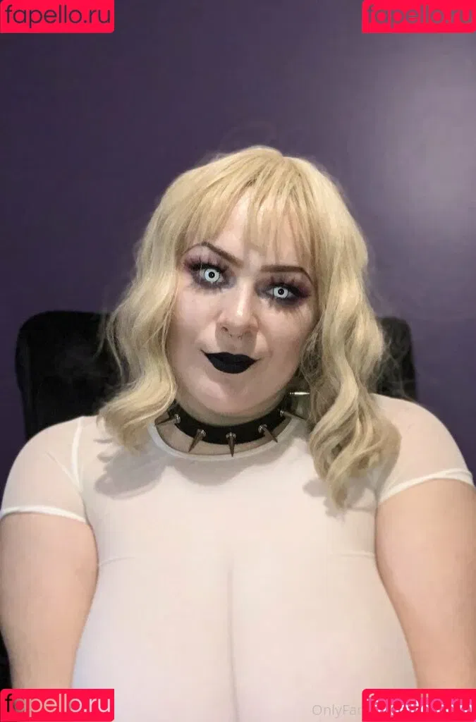 alicexfree Onlyfans Photo Gallery 