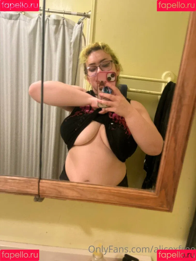 alicexfree Onlyfans Photo Gallery 