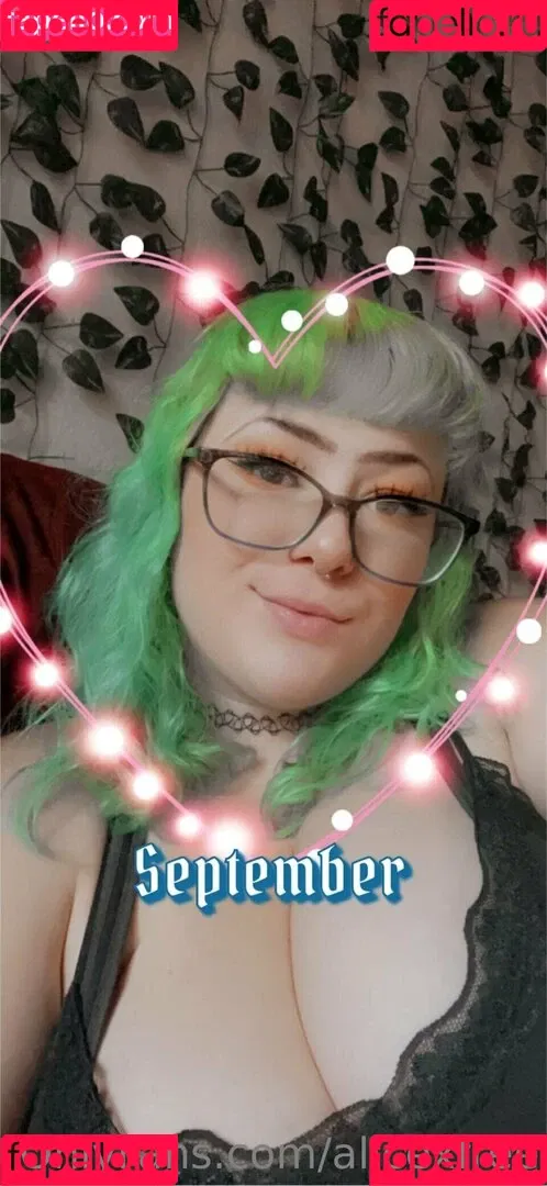 alicexfree Onlyfans Photo Gallery 
