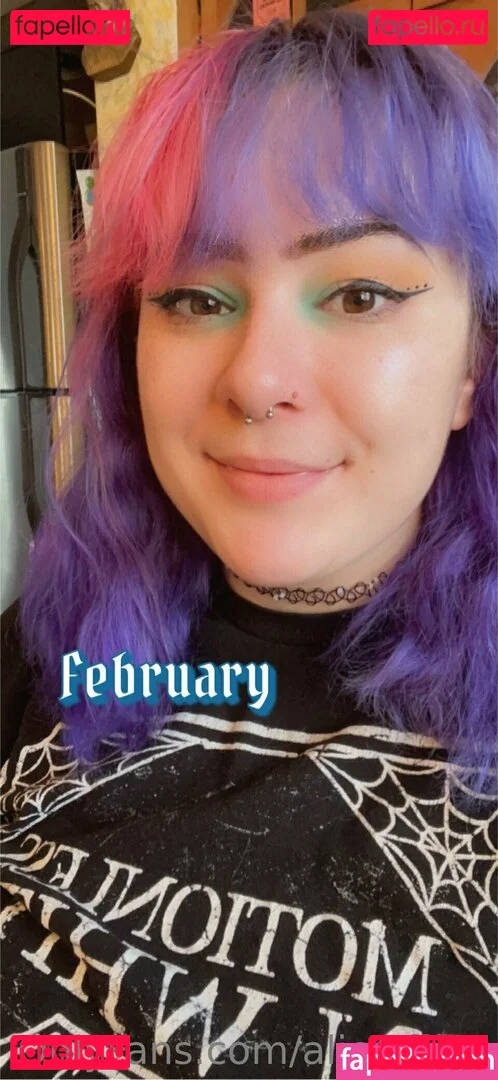 alicexfree Onlyfans Photo Gallery 